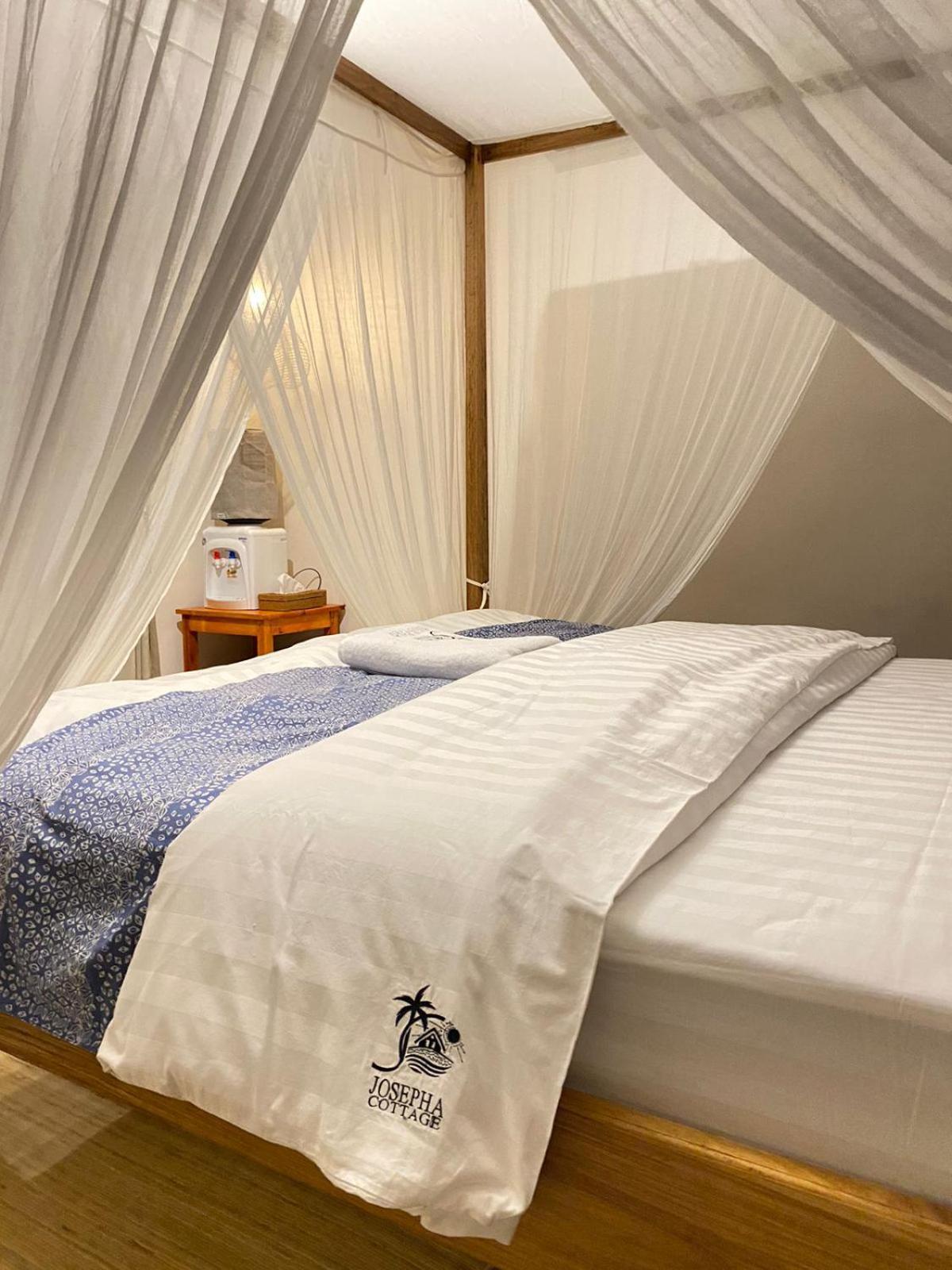 Josepha Cottage Ngurbloat Экстерьер фото