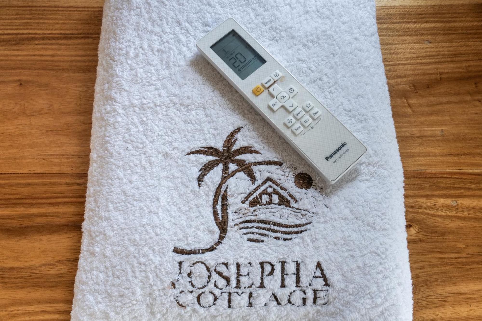 Josepha Cottage Ngurbloat Экстерьер фото