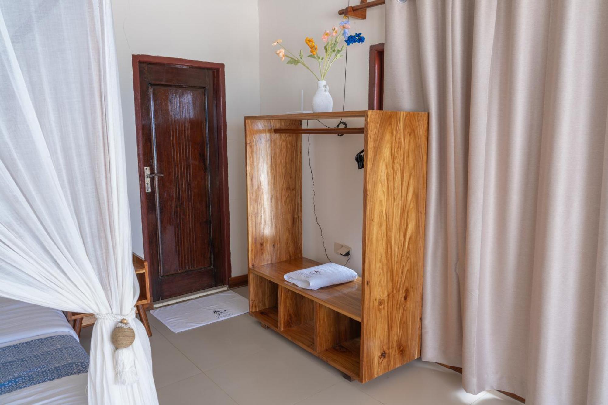 Josepha Cottage Ngurbloat Экстерьер фото